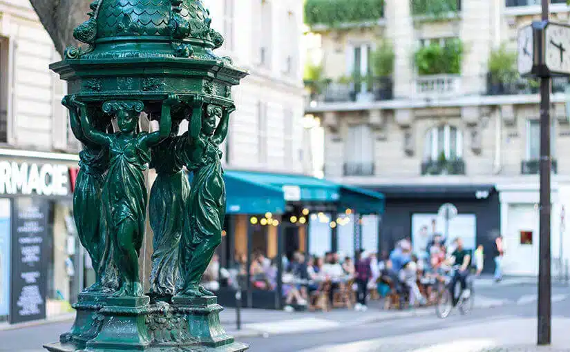 öffentlicher Trinkbrunnen in Paris